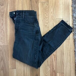 Gap Denim 6/28R True Skinny Charcoal Jeans